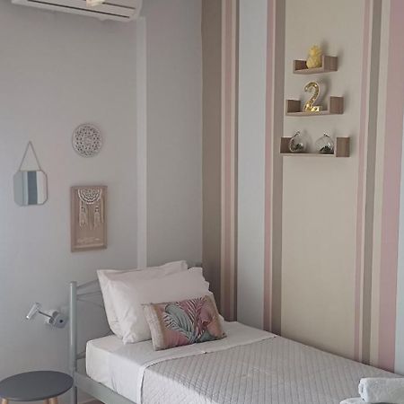 Maria'S Studio No2 In Heraklion Exterior photo